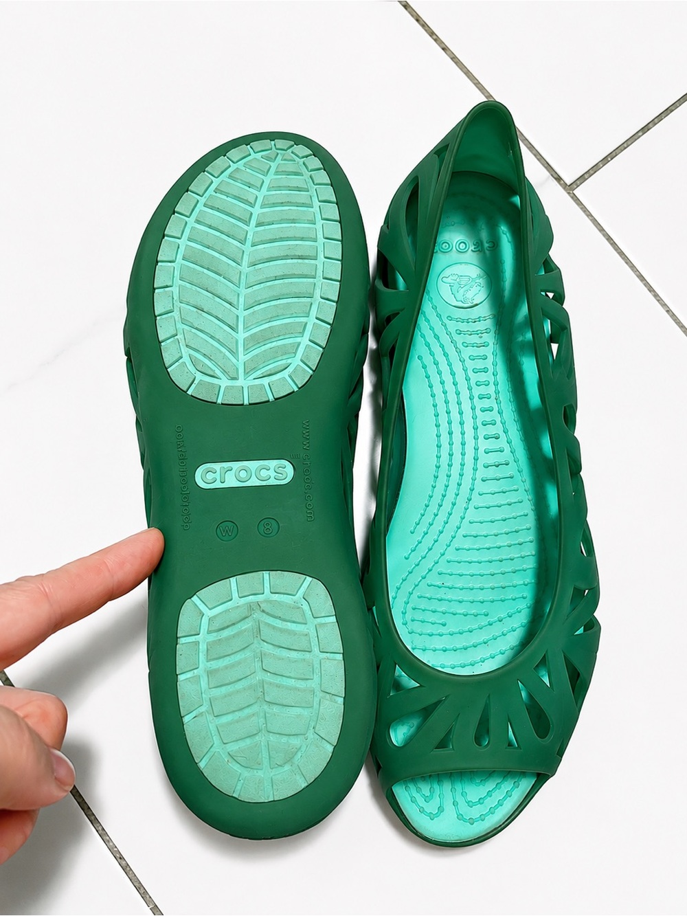 CROCS Green Cutout Jelly Flats